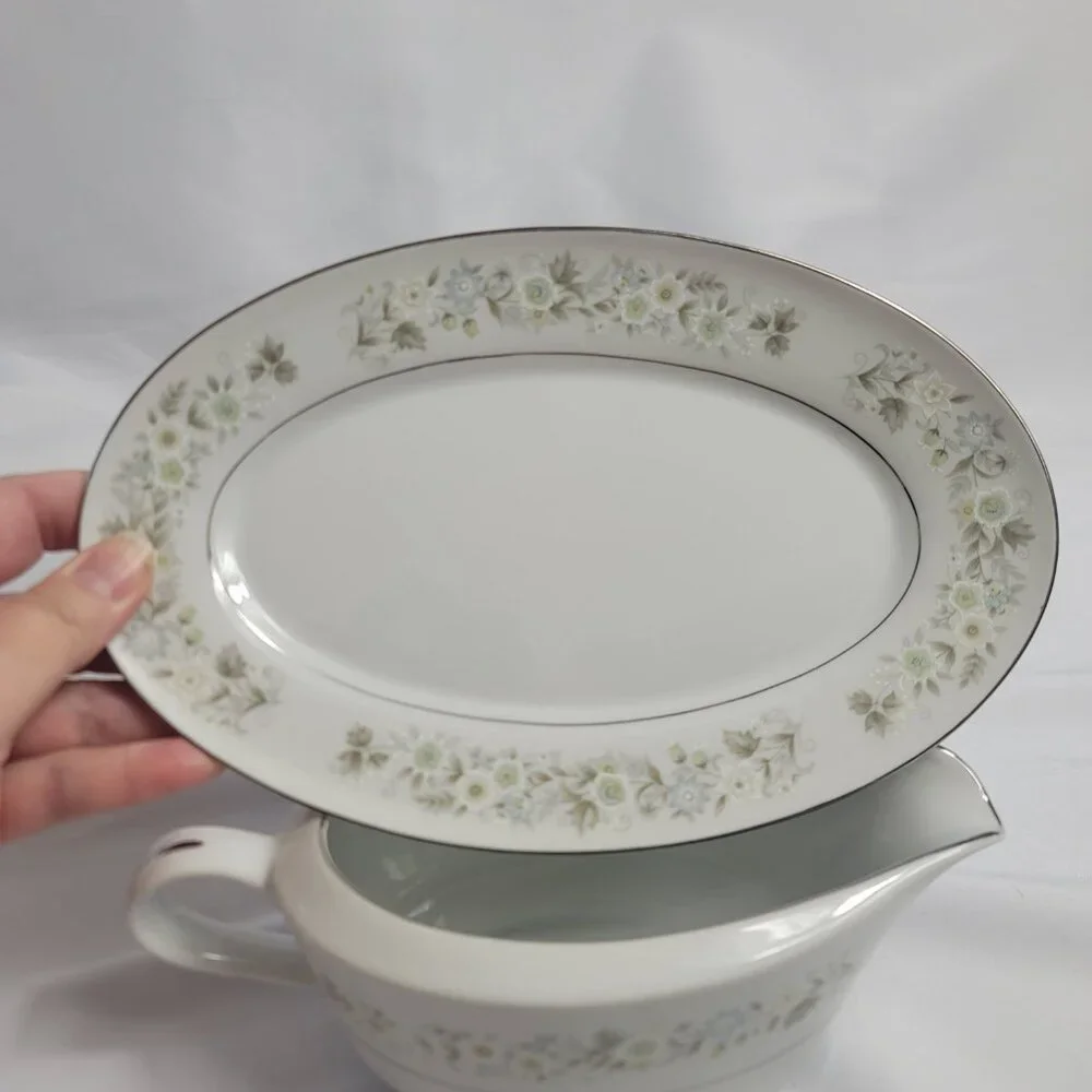 Imperial China Wild Flower Gravy Boat With Underplate Green Blue & White Flowers